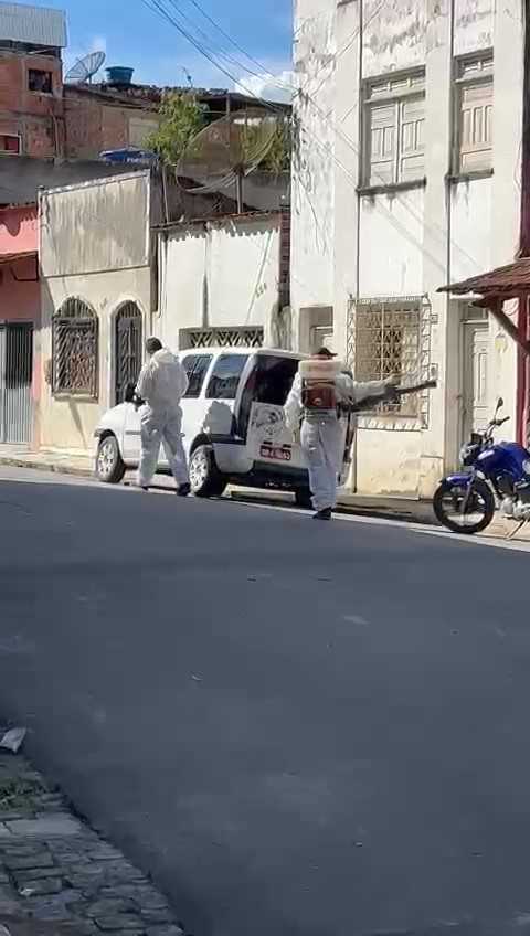 Camacã: Secretaria de Saúde realiza bloqueio espacial de combate a Dengue em ruas da cidade
